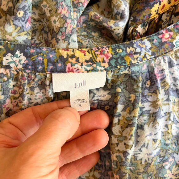J. Jill Size XL Floral Print Popover Blouse Rayon Green Blue - Picture 2 of 11